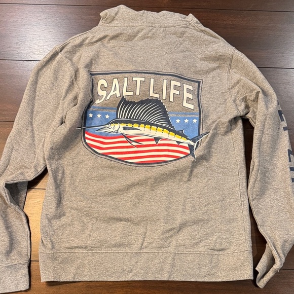 Salt Life Gray Men's Hoodie with Navy Accents - Picture 5 of 5